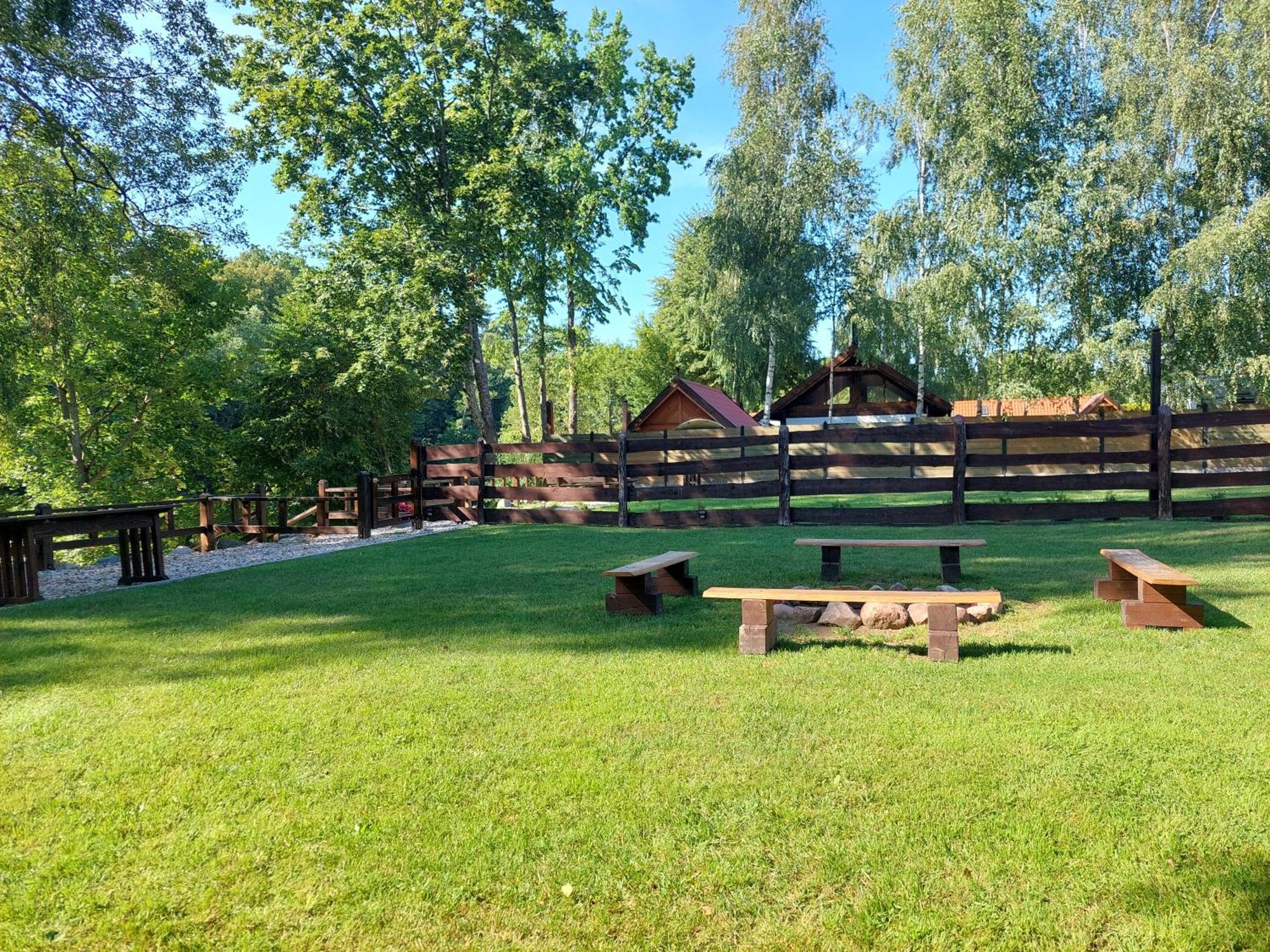 Domek Nad Krutynia ピエツキ エクステリア 写真